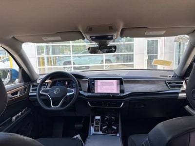 2026 Volkswagen Atlas 2.0T SE w/Technology 4MOTION