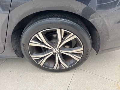 2022 Volkswagen Passat 2.0T SE Auto