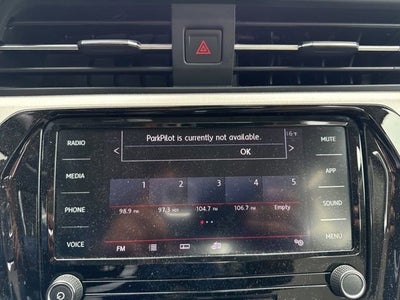 2022 Volkswagen Passat 2.0T SE Auto