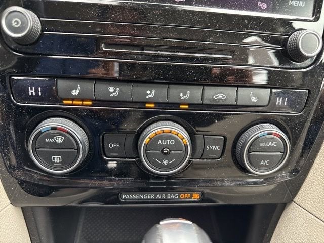 2022 Volkswagen Passat 2.0T SE Auto