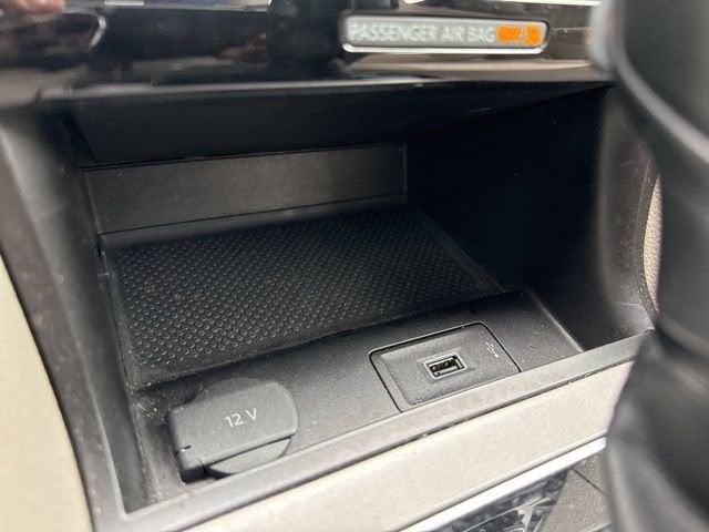 2022 Volkswagen Passat 2.0T SE Auto