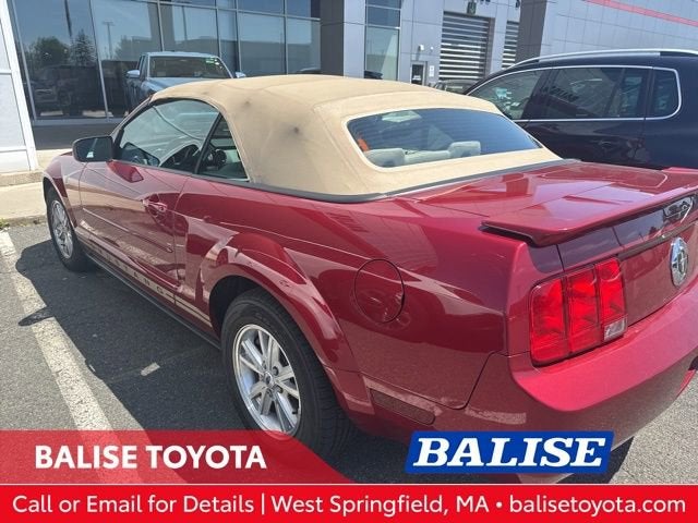 2007 Ford Mustang V6 Deluxe's photo
