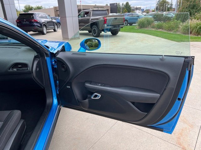 2023 Dodge Challenger SXT AWD