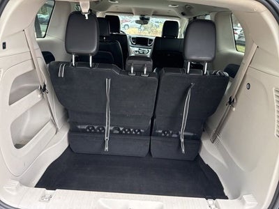 2023 Chrysler Pacifica Touring L FWD