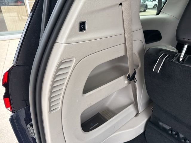 2023 Chrysler Pacifica Touring L FWD