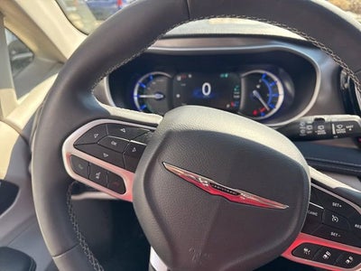 2024 Chrysler Pacifica Hybrid Hybrid Select FWD