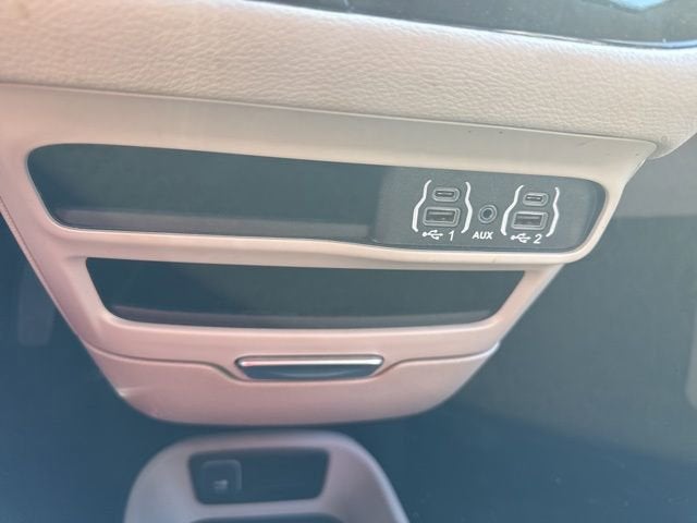 2024 Chrysler Pacifica Hybrid Hybrid Select FWD