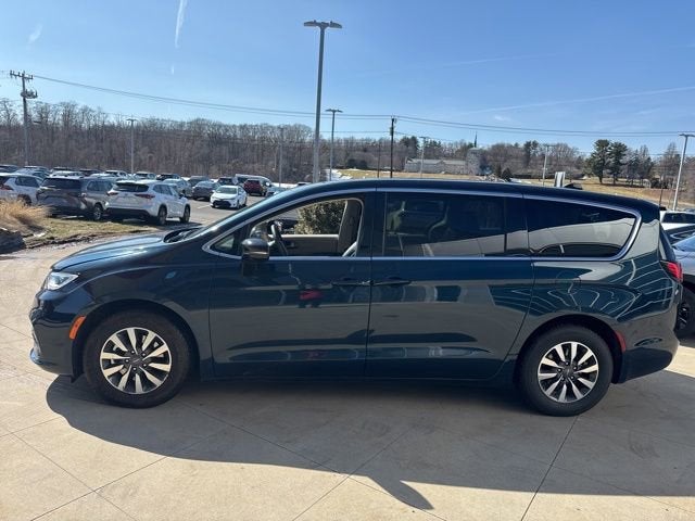 2024 Chrysler Pacifica Hybrid Hybrid Select FWD