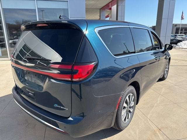 2024 Chrysler Pacifica Hybrid Hybrid Select FWD