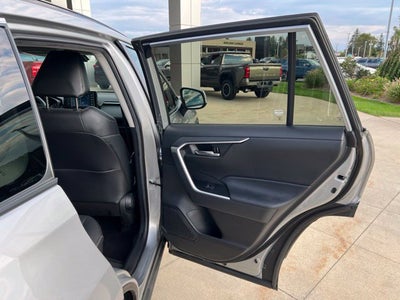 2021 Toyota RAV4 XLE Premium AWD