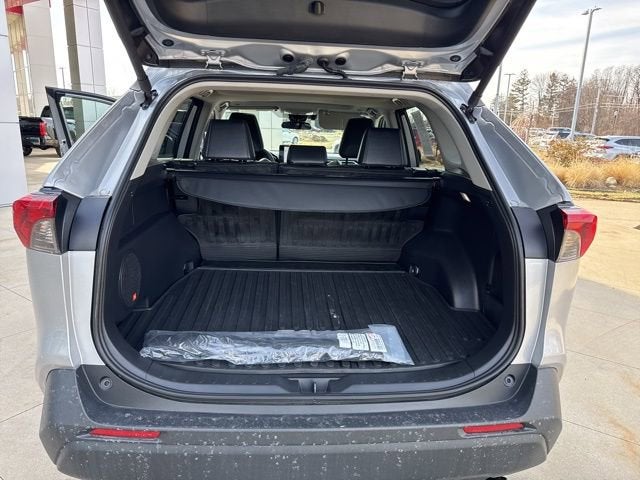 2024 Toyota RAV4 XLE Premium AWD