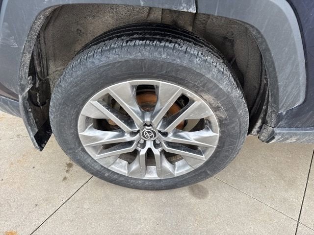 2023 Toyota RAV4 XLE Premium AWD