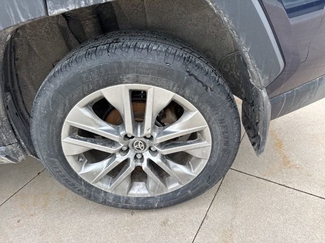 2023 Toyota RAV4 XLE Premium AWD