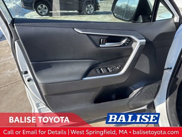 2025 Toyota RAV4 XLE Premium AWD