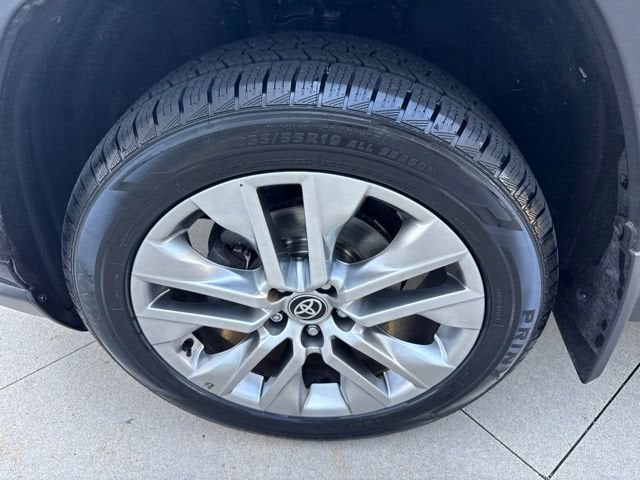 2023 Toyota RAV4 XLE Premium AWD