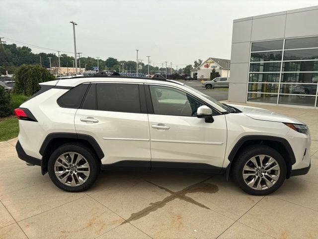 2024 Toyota RAV4 XLE Premium FWD