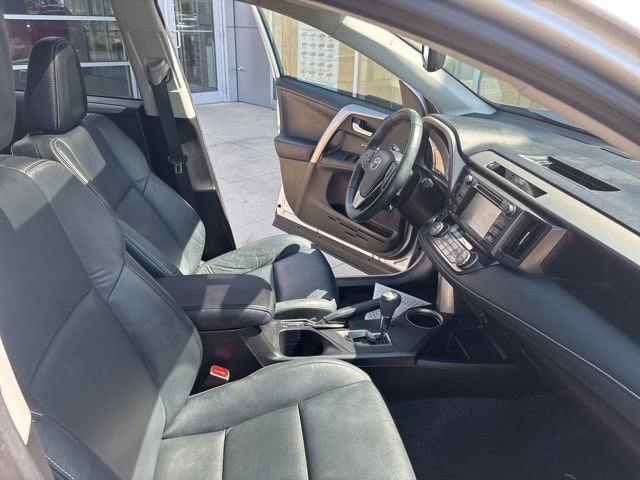 2015 Toyota RAV4 AWD 4dr Limited