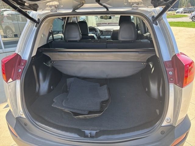 2015 Toyota RAV4 AWD 4dr Limited