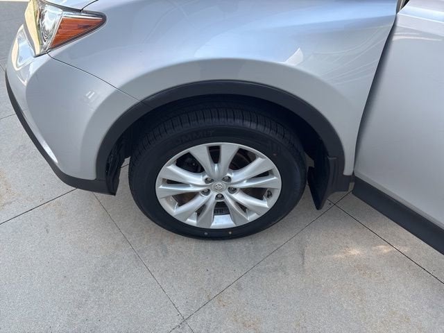 2015 Toyota RAV4 AWD 4dr Limited