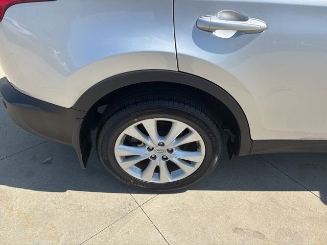 2015 Toyota RAV4 AWD 4dr Limited