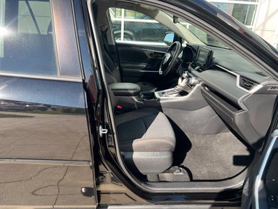 2021 Toyota RAV4 LE AWD
