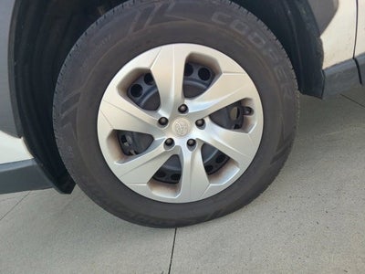 2022 Toyota RAV4 LE AWD