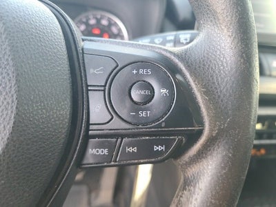2022 Toyota RAV4 LE AWD