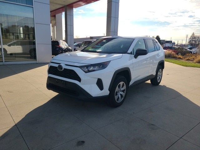 2022 Toyota RAV4 LE AWD