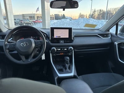 2024 Toyota RAV4 LE AWD