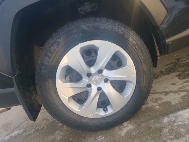 2019 Toyota RAV4 LE AWD