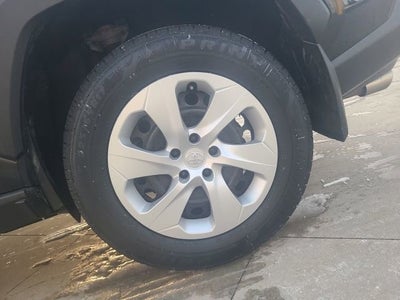 2019 Toyota RAV4 LE AWD