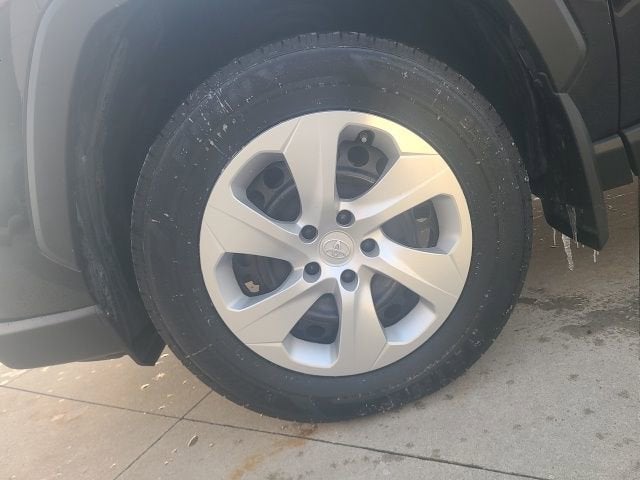 2019 Toyota RAV4 LE AWD