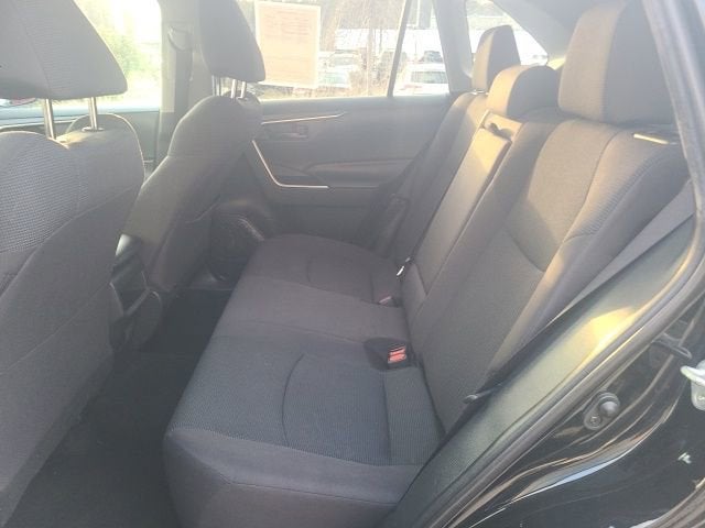 2019 Toyota RAV4 LE AWD