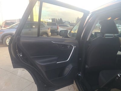 2019 Toyota RAV4 LE AWD