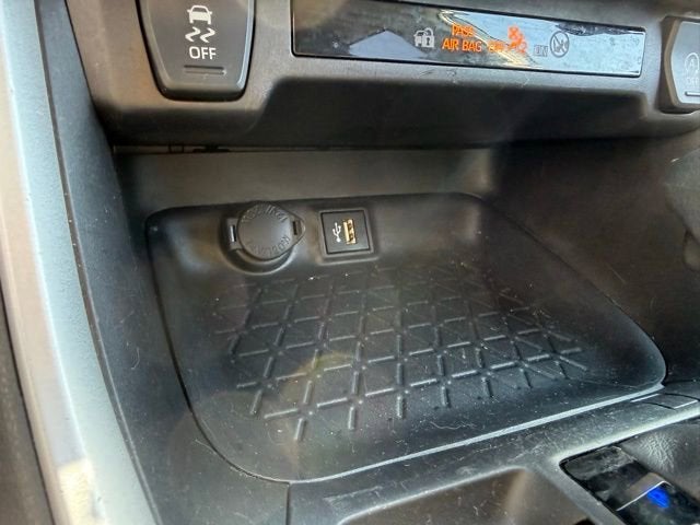 2025 Toyota RAV4 LE AWD