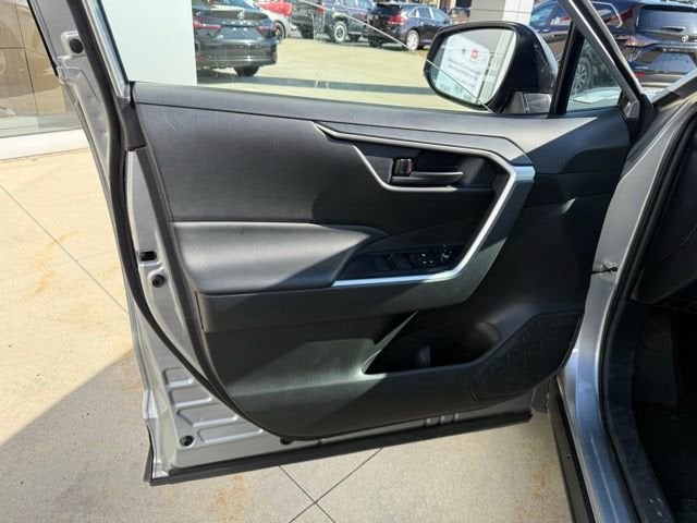 2025 Toyota RAV4 LE AWD