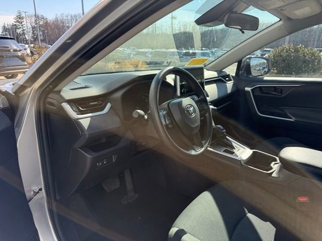 2025 Toyota RAV4 LE AWD