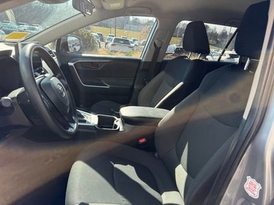 2025 Toyota RAV4 LE AWD