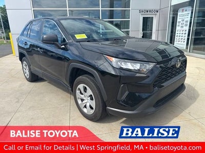 2022 Toyota RAV4 LE AWD