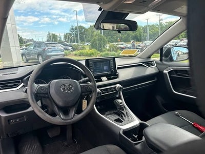 2022 Toyota RAV4 LE AWD