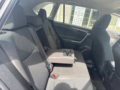 2022 Toyota RAV4 LE AWD