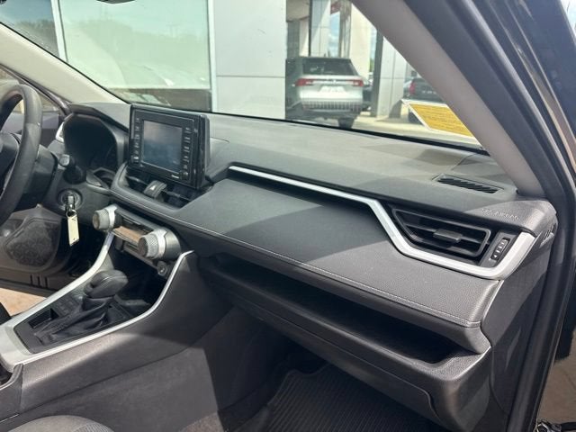 2022 Toyota RAV4 LE AWD