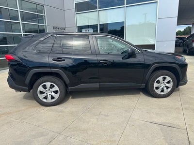 2022 Toyota RAV4 LE AWD