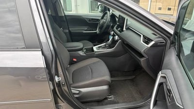 2024 Toyota RAV4 LE AWD