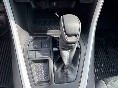 2023 Toyota RAV4 LE FWD