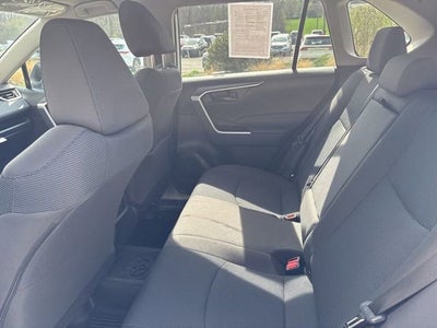 2023 Toyota RAV4 LE FWD