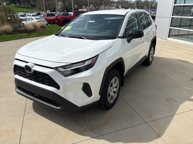 2023 Toyota RAV4 LE FWD