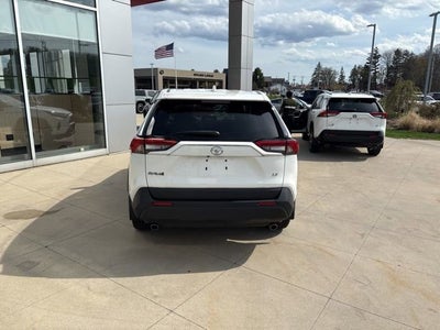 2023 Toyota RAV4 LE FWD