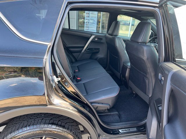 2018 Toyota RAV4 SE AWD