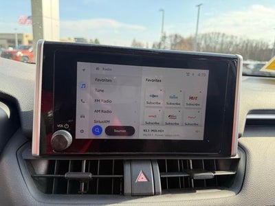 2025 Toyota RAV4 XLE AWD